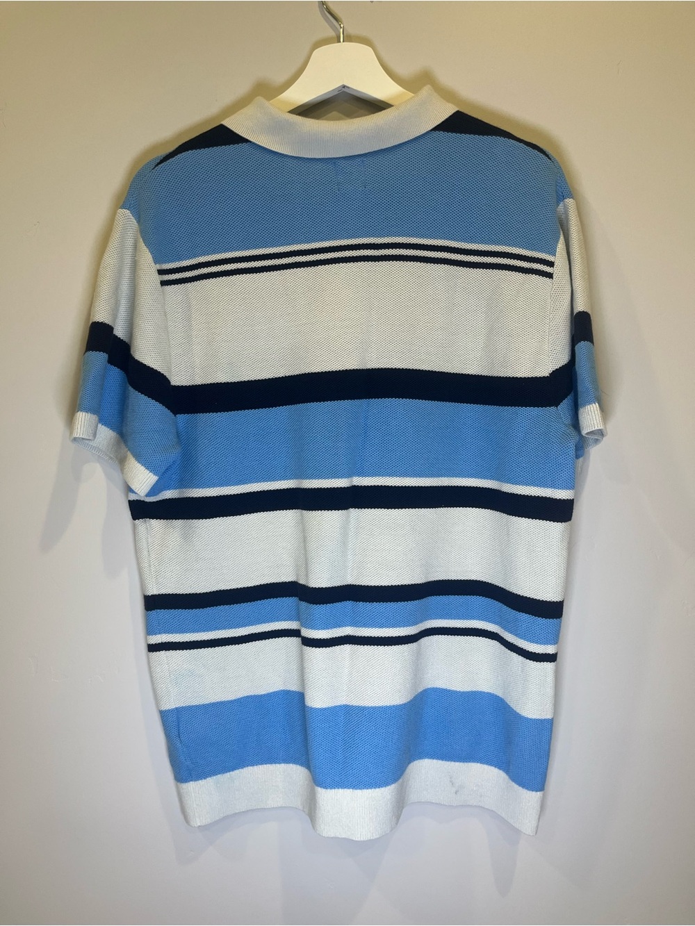 GAP Men’s Light Blue, Navy & White Striped Polo - Picture 2 of 3